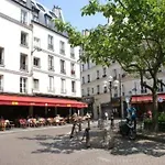 Isaure - Stylish Studio Sorbonne District